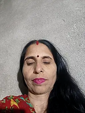 Snapshot of Hot_liya54 chatting on 10.08.25 Hot liya54 online show from 10.08.25