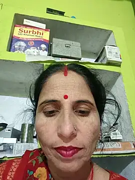 Snapshot of Hot_liya54 chatting on 10.14.25 Hot liya54 online show from 10.14.25