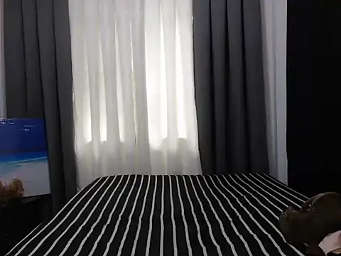 sexy Bella09 online show from 10.27.25