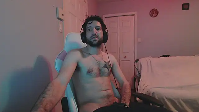 Snapshot of Ardokks chatting on 02.22.26 Ardokks online show from 02.22.26