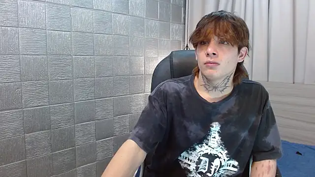 Iantwink18 online show from 10.05.25