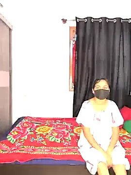 Family02 online show from 02.08.26