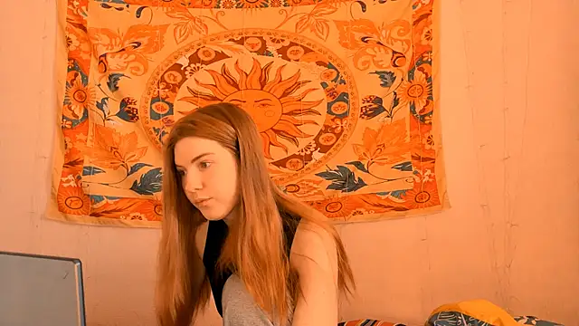 AliceCUNTach online show from 04.01.26