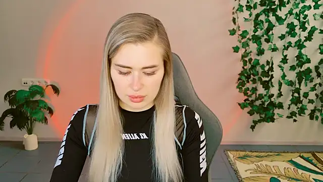 AdelLoyss online show from 09.18.25