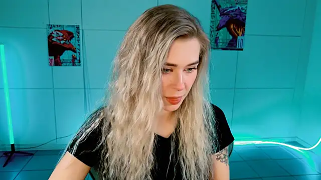 AdelLoyss online show from 10.11.25