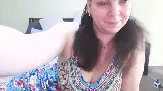 aussiepeaches online show from 09.23.25