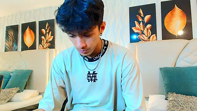 Lean Portman online show from 10.16.25