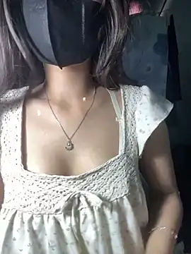 Fin-xinh18 online show from 10.05.25