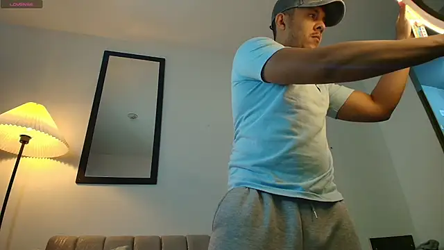 Misterjhons2 online show from 09.30.25