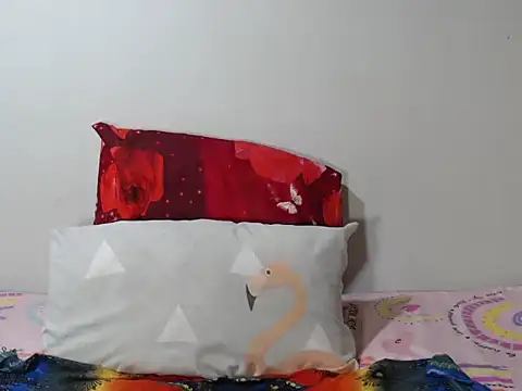 NaughtyHornyBitch  online show from 10.22.25