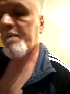 NacktDaniel online show from 10.19.25