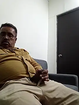 HomHot47 online show from 11.11.25