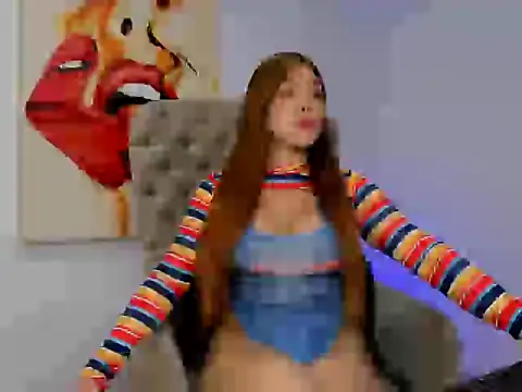 Snapshot of caromonar chatting on 10.07.25 caromonar online show from 10.07.25