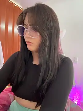 Angeldusttt online show from 10.17.25