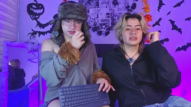 Snapshot of Vamps_Lovers chatting on 10.24.25 Vamps Lovers online show from 10.24.25