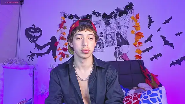 Otter Star online show from 10.13.25