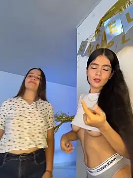 Ashley and Zoe online show from 02.14.26