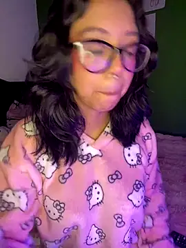 Valen-Foxx online show from 09.10.25