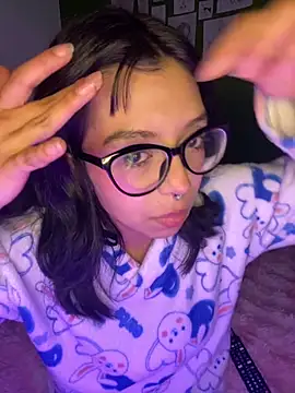 Valen-Foxx online show from 09.12.25