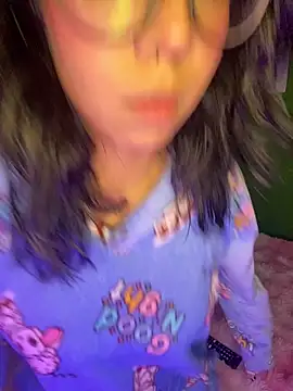 Valen-Foxx online show from 10.02.25