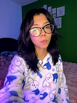 Valen-Foxx online show from 10.03.25