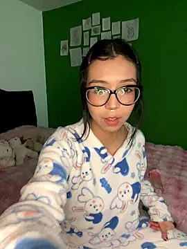 Valen-Foxx online show from 10.09.25