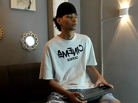 kenix 777 online show from 10.17.25