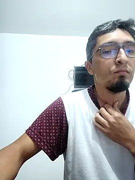 eduardohot15 80 online show from 09.09.25