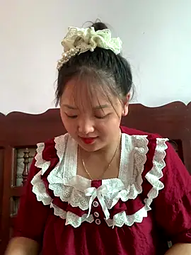 July-y online show from 09.10.25