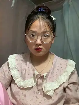 July-y online show from 09.21.25