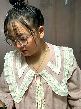 July-y online show from 09.27.25