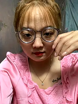 July-y online show from 09.28.25