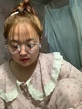 July-y online show from 09.29.25