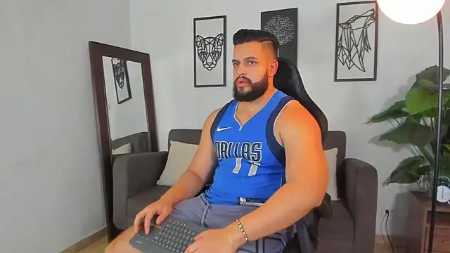 Justin kingX7 online show from 04.10.26