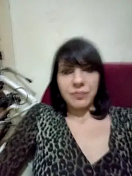 Lea9816 online show from 10.31.25