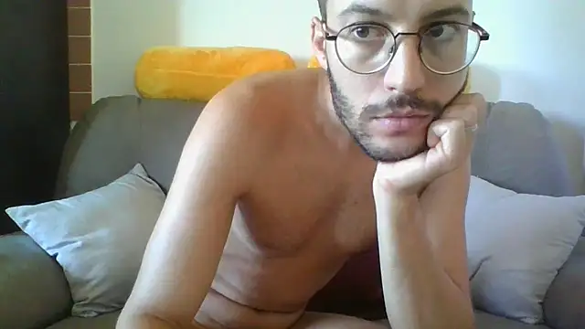 Snapshot of Amicisegreti chatting on 09.18.25 Amicisegreti online show from 09.18.25