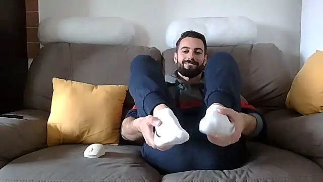 Amicisegreti online show from 04.02.26