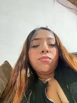 Snapshot of florexi chatting on 11.05.25 florexi online show from 11.05.25