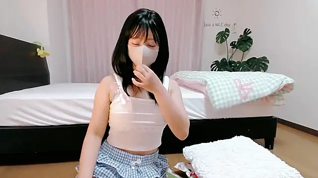 saran sararan2 online show from 10.13.25