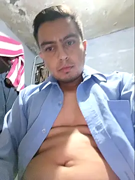 Snapshot of Aaia93 chatting on 09.21.25 Aaia93 online show from 09.21.25