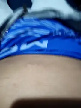 Snapshot of Aaia93 chatting on 09.29.25 Aaia93 online show from 09.29.25