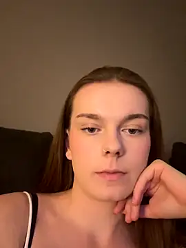 LisaFreier online show from 09.30.25