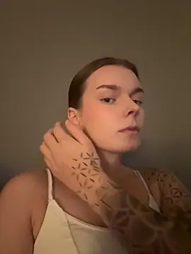 LisaFreier online show from 10.05.25