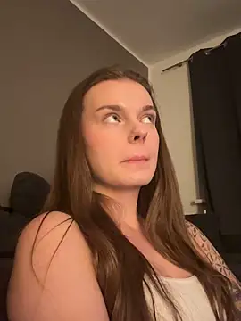 LisaFreier online show from 10.08.25