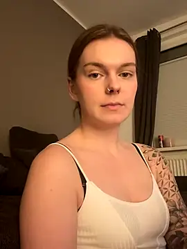 LisaFreier online show from 10.26.25