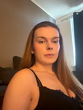 LisaFreier online show from 10.29.25