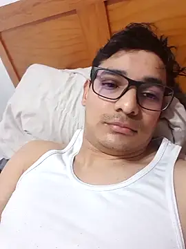 Elcurvo69 online show from 02.20.26