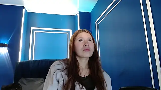 Olivia11  online show from 09.18.25