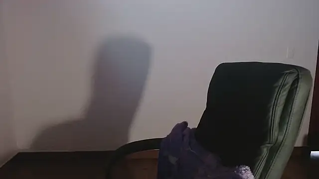 Olivia11  online show from 10.14.25