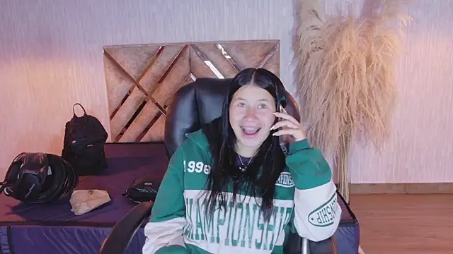 Olivia11  online show from 03.23.26